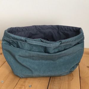 Muji travel makeup bag